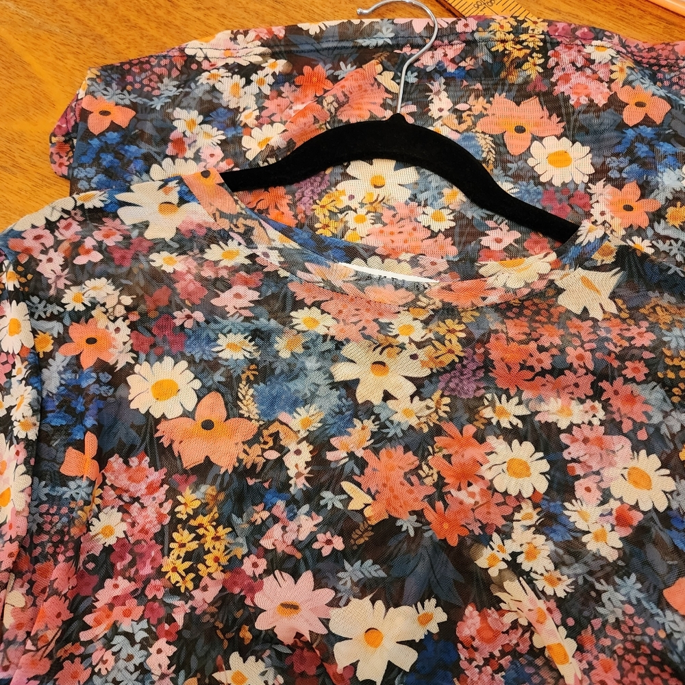 Floral Long Sleeve Top, See Through 92% Polyester ☆ 8% Spandex. - Picture 4 of 9